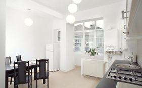 Sunshine Apartment
