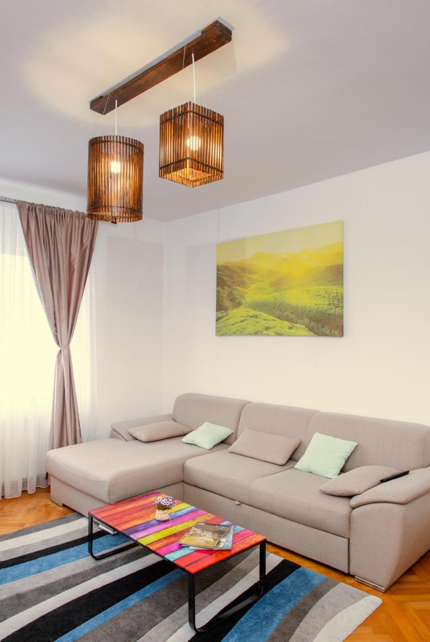 Sunshine Apartment Braşov Exterior foto