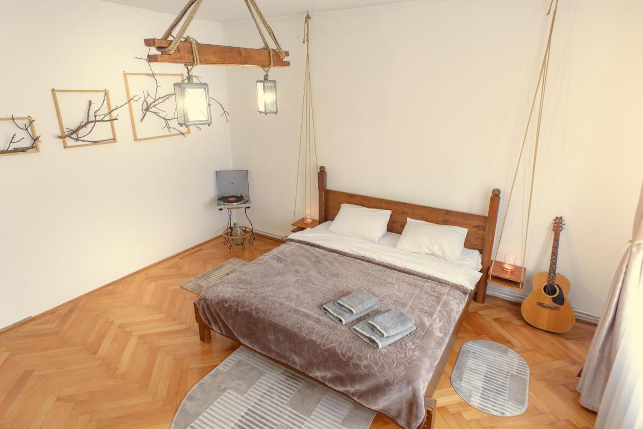 Sunshine Apartment Braşov Exterior foto